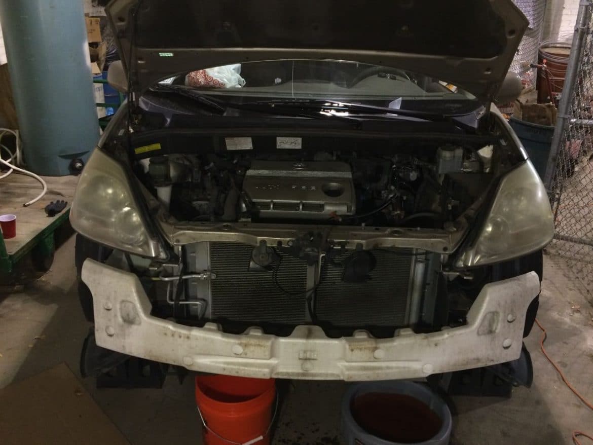 How To Remove Front Bumper On 2004-2010 Toyota Sienna · Share Your Repair